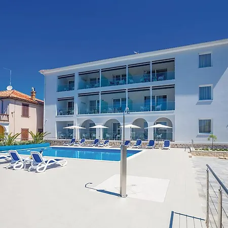 Apartamento Stunning In Punat